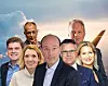 Group portrait of Swedish aviation leaders and policy figures in front of a passenger aircraft.